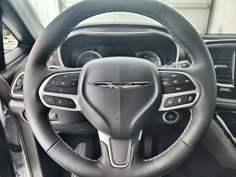 New 2026 Chrysler Pacifica Select image 22