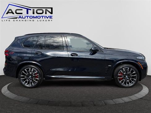 Used 2025 BMW X5 xDrive50e w/ M Sport Package image 9