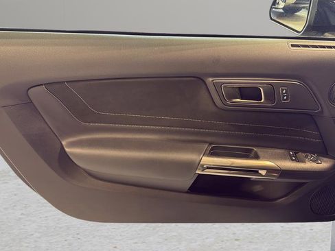 Used 2017 Ford Mustang Shelby GT350 w/ Electronics Package image 1