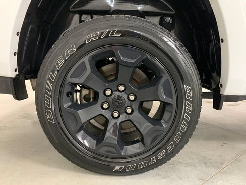 Used 2025 RAM 1500 Big Horn AWD/4WD image 10