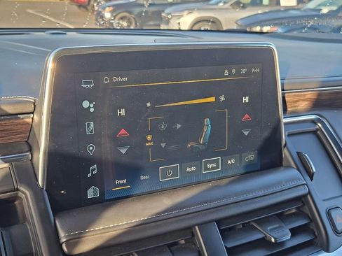 Used 2023 Chevrolet Tahoe LT image 22