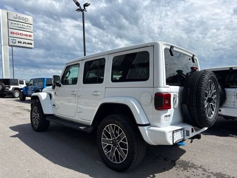 Used 2024 Jeep Wrangler High Altitude AWD/4WD image 5