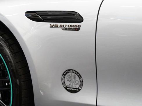 Used 2024 Mercedes-Benz SL 63 AMG AMG SL 63 image 14