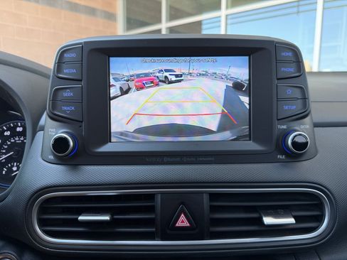 Used 2020 Hyundai Kona SEL Plus w/ Cargo Package FWD image 22