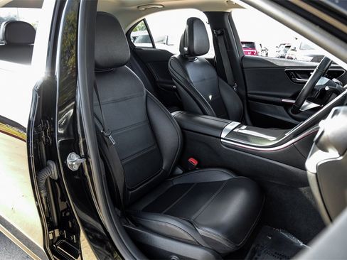 Used 2022 Mercedes-Benz C 300 Sedan w/ Exclusive Trim Package image 35