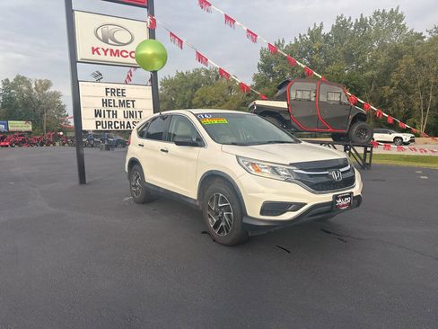 Used 2016 Honda CR-V SE image 12