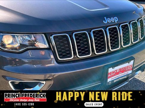 Used 2021 Jeep Grand Cherokee Limited image 26