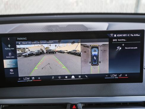 Used 2025 BMW iX xDrive50 w/ Premium Package image 19