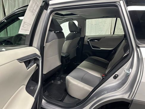 Used 2025 Toyota RAV4 XLE w/ Convenience Package AWD/4WD image 37