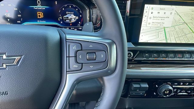 Used 2025 Chevrolet Silverado 1500 LT Trail Boss w/ LT Trail Boss Premium Package AWD/4WD image 24