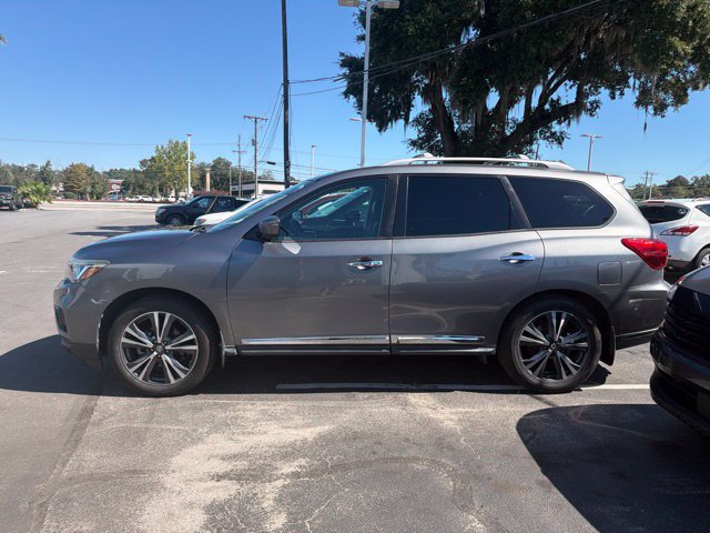 Used 2018 Nissan Pathfinder Platinum w/ Cargo Package FWD image 2