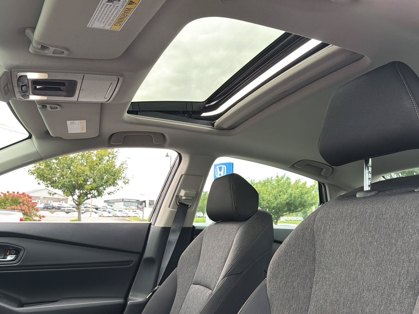 Used 2023 Honda Accord EX image 19