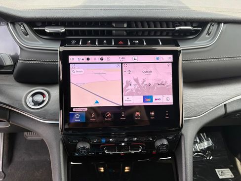 New 2025 Jeep Grand Cherokee L Limited w/ Luxury Tech Group II image 26