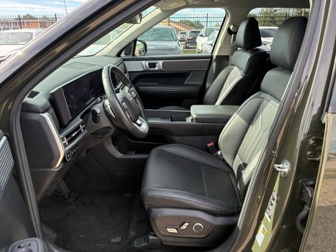 Used 2025 Hyundai Santa Fe SEL AWD/4WD image 24