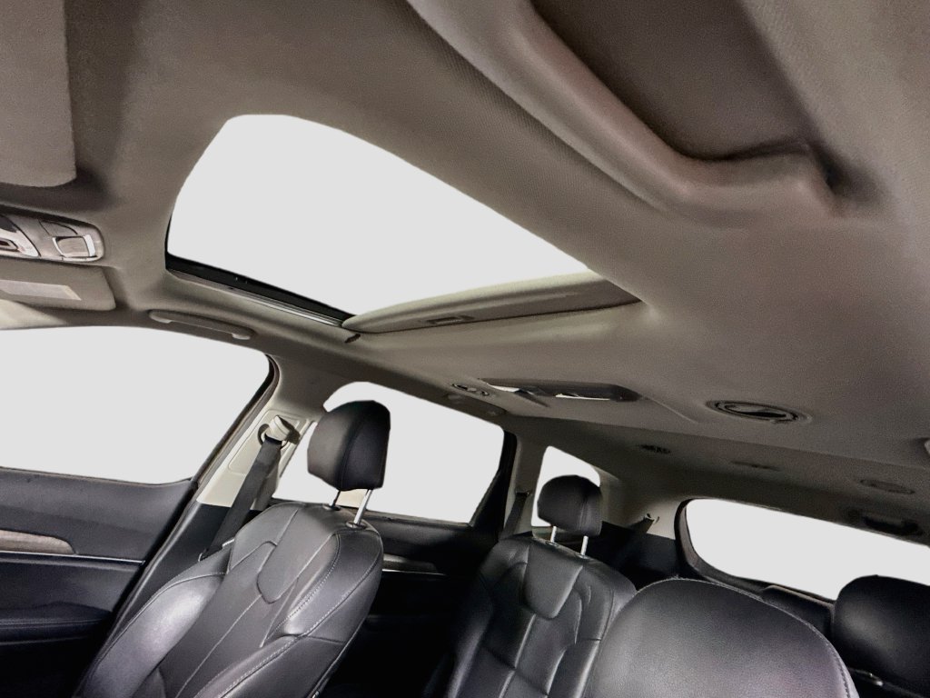 Used 2020 Kia Telluride EX w/ EX Premium Package AWD/4WD image 11