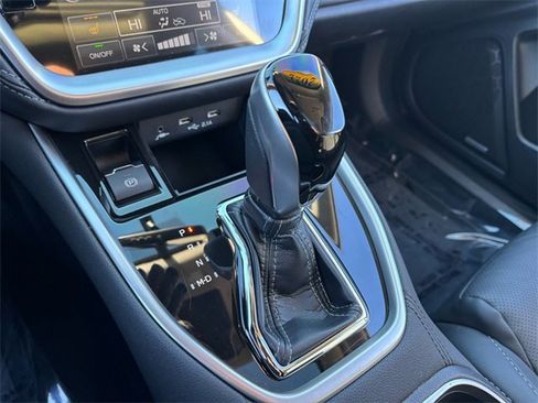 Used 2022 Subaru Outback Limited image 28