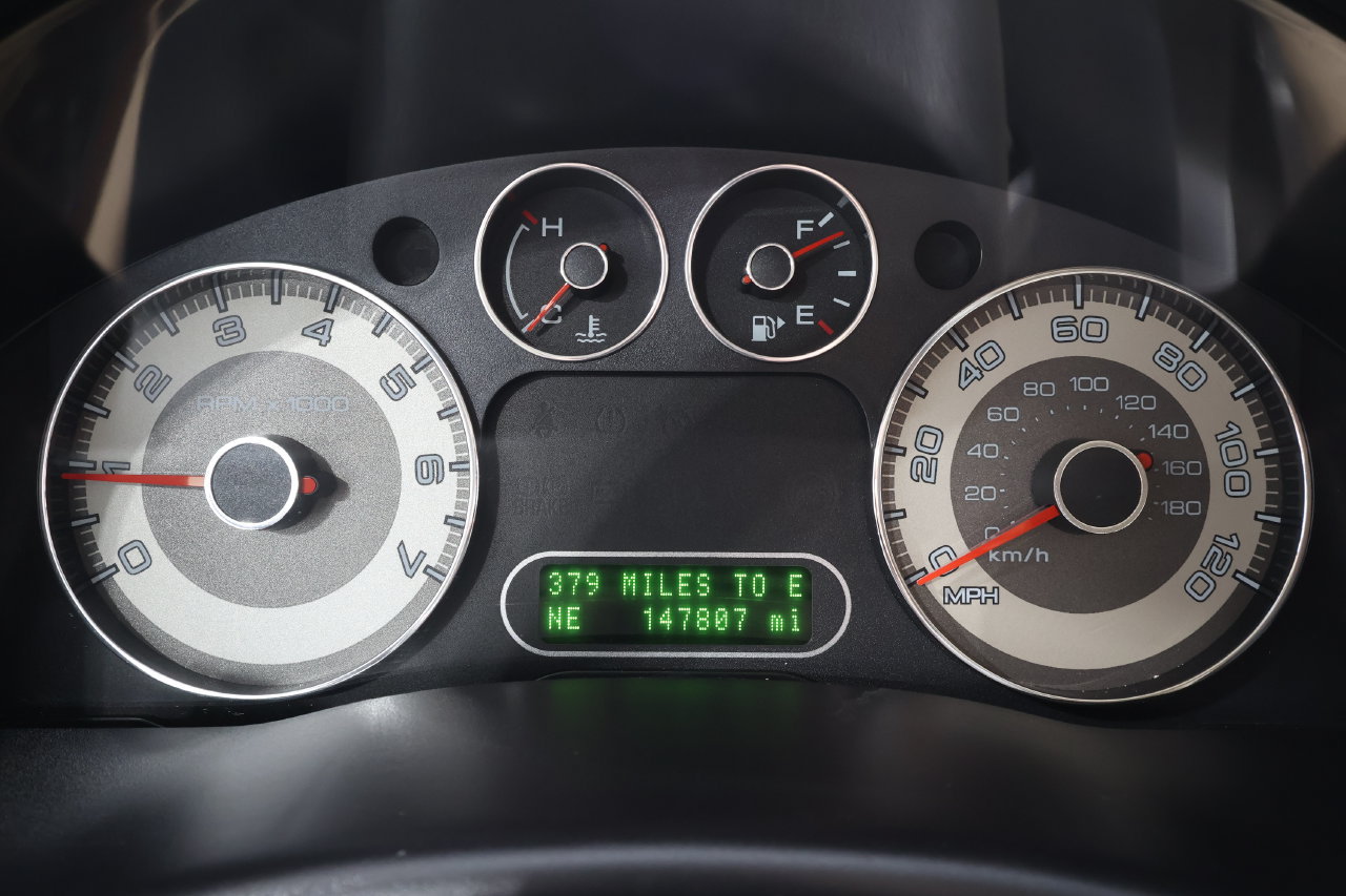 Used 2008 Ford Taurus X Limited FWD image 8