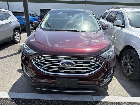 Used 2020 Ford Edge SEL w/ Convenience Package AWD/4WD image 3