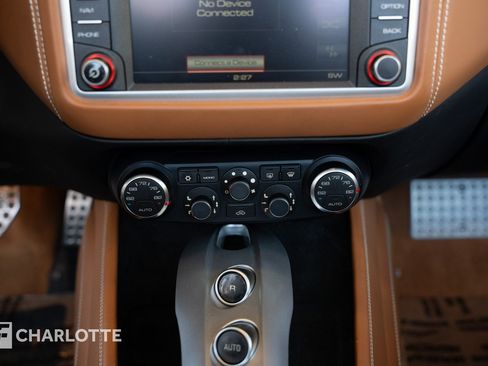 Used 2016 Ferrari California T image 29