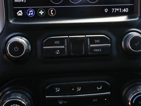 Used 2020 Chevrolet Silverado 1500 LT RWD image 32