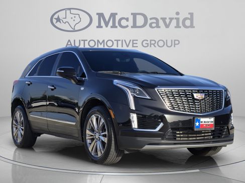 Used 2023 Cadillac XT5 Premium Luxury w/ Technology Package FWD image 7