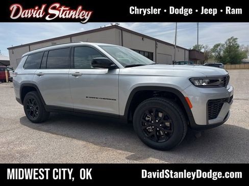 New 2026 Jeep Grand Cherokee L 4WD image 1