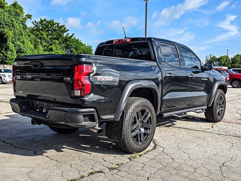 Used 2025 Chevrolet Colorado Trail Boss AWD/4WD image 6