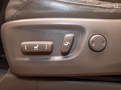 Used 2018 Lexus GX 460 image 21