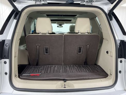 Used 2019 GMC Acadia Denali w/ Technology Package FWD image 25