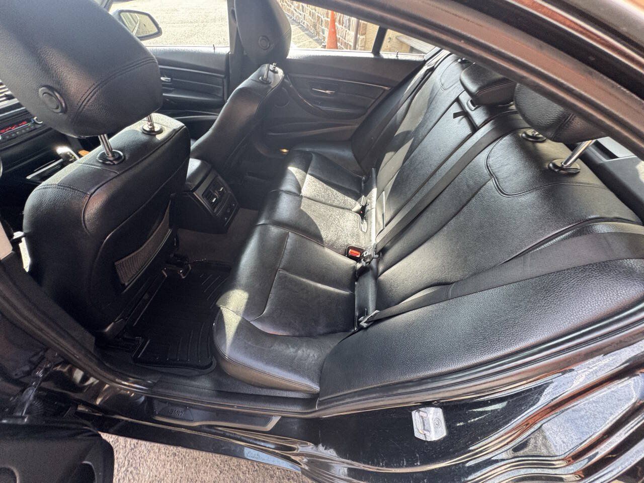Used 2015 BMW 335i xDrive Sedan AWD/4WD image 15