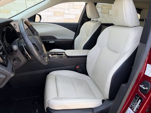 Used 2023 Lexus RX 350 w/ Accessory Package (2T) AWD/4WD image 26