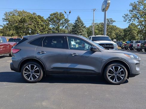 Used 2022 Ford Escape SEL w/ SEL Stealth AWD Package image 8