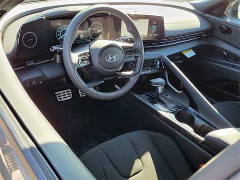 New 2026 Hyundai Elantra Sport image 3