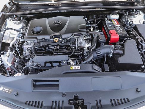 Used 2019 Toyota Camry SE FWD image 26
