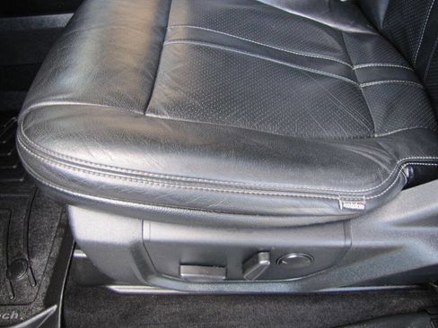 Used 2019 Ford F150 XLT w/ Equipment Group 302A Luxury image 14