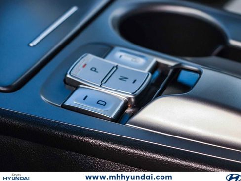 Certified 2023 Hyundai Kona SE FWD image 17