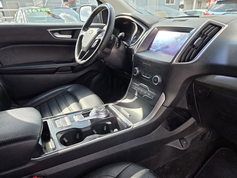 Used 2020 Ford Edge SEL AWD/4WD image 16