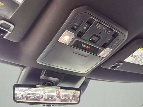 Used 2025 Toyota Sequoia Platinum image 22