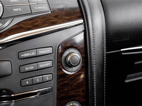 Used 2020 Nissan Armada SL w/ Premium Package image 27