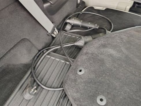 Certified 2024 Volvo XC90 T8 Plus w/ Protection Package Premier image 35