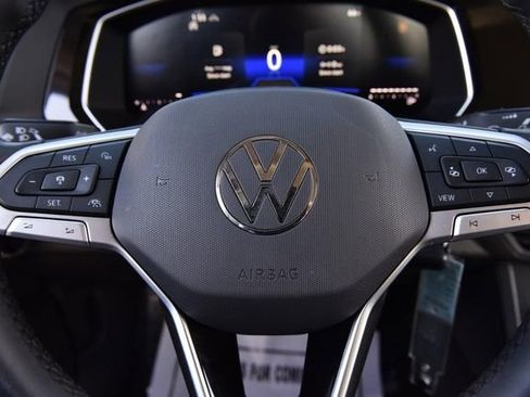 Certified 2024 Volkswagen Jetta S image 18