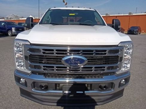 New 2026 Ford F350 XL w/ XL Chrome Package AWD/4WD image 8
