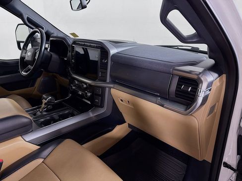 Used 2022 Ford F150 Lariat AWD/4WD image 27