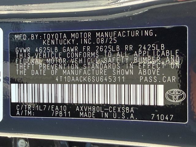 Used 2025 Toyota Camry SE FWD image 25