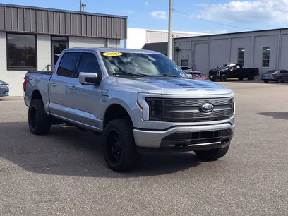 Used 2023 Ford F150 Lightning Lariat w/ Equipment Group 511A High