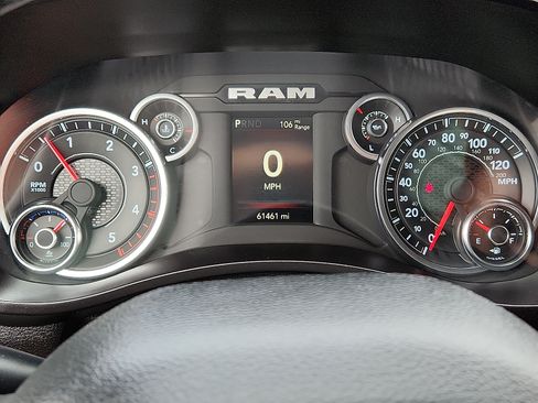 Used 2024 RAM 2500 Big Horn w/ Off Road Package AWD/4WD image 17