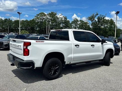 Used 2022 Chevrolet Silverado 1500 LT Trail Boss w/ LT Trail Boss Premium Package AWD/4WD image 30