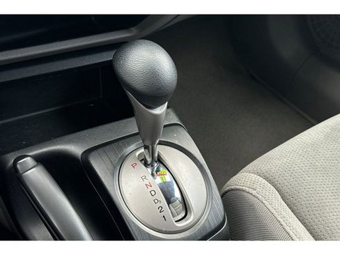 Used 2010 Honda Civic DX-VP image 21