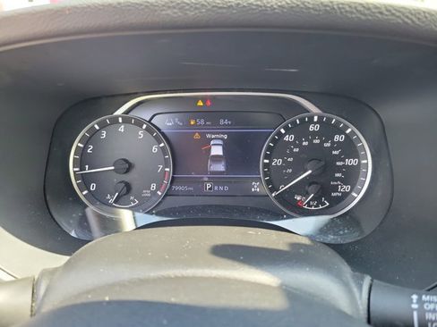 Used 2022 Nissan Frontier SV AWD/4WD image 25
