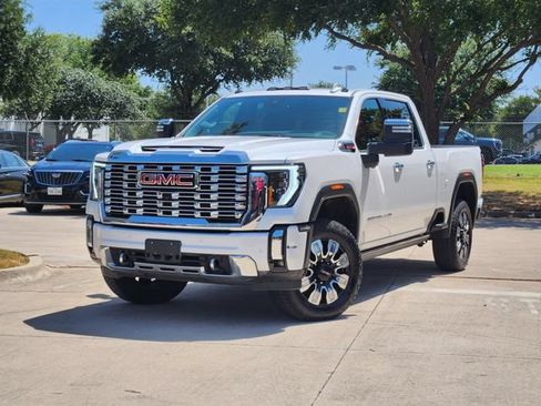 Used 2024 GMC Sierra 2500 Denali w/ Denali Reserve Package AWD/4WD image 1
